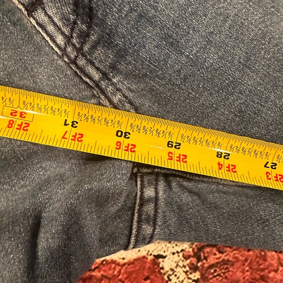 Levi’s 512 slim tapered jeans size 29 x 32
Leather rear patch - Picture 8 of 8